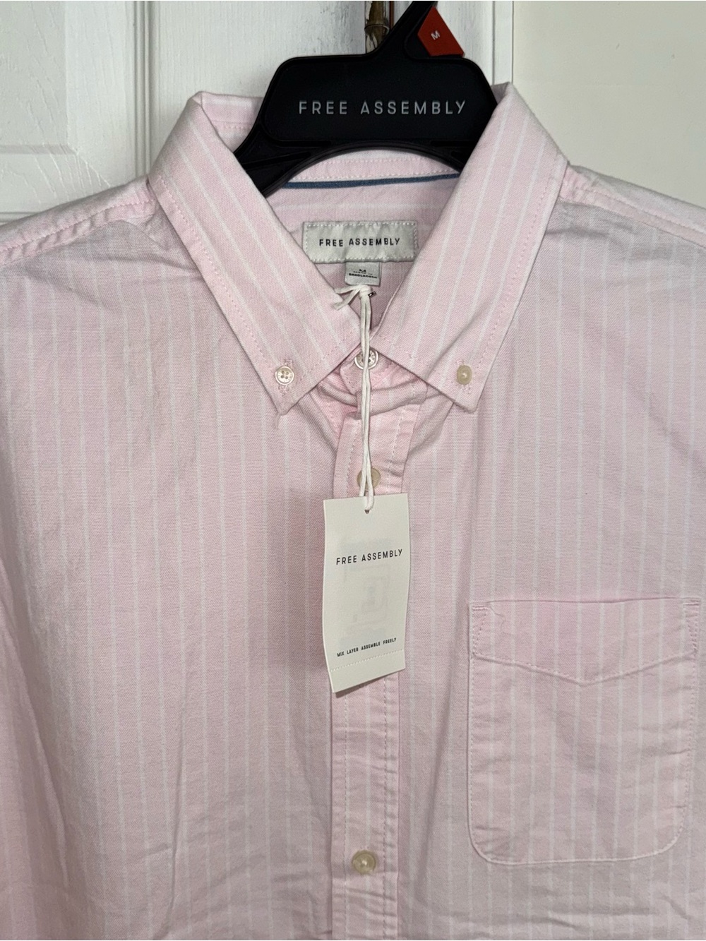 Free Assembly Oxford Shirt Pink Crystal Striped Button Down Cotton Spandex M NWT - Picture 6 of 16
